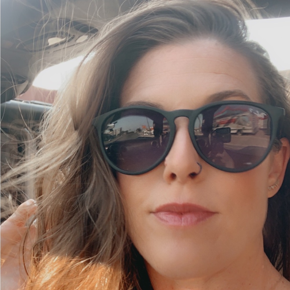 Meet your Posher, Jessica